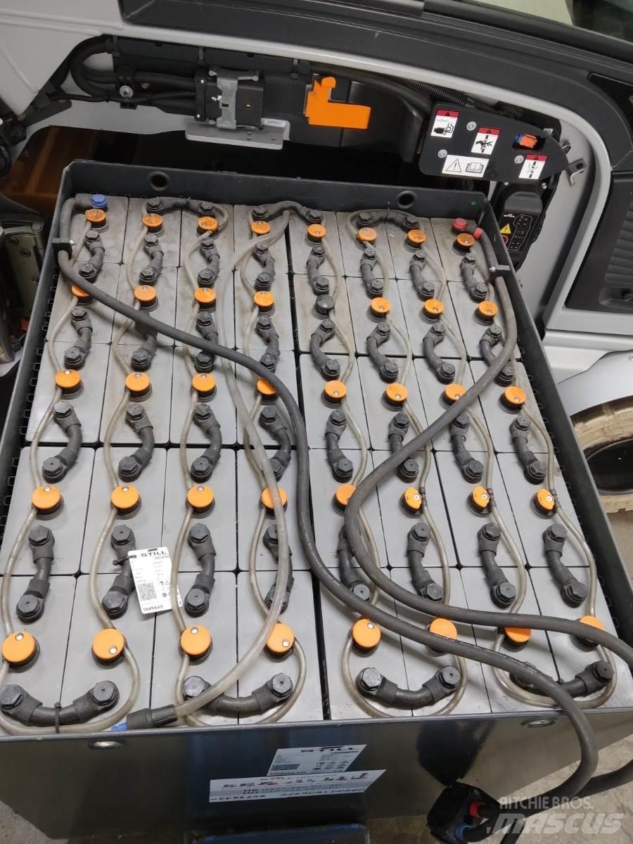 Still RX60-35L Električni viličarji
