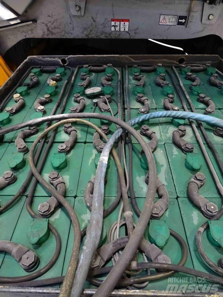 Still RX60-40 Električni viličarji