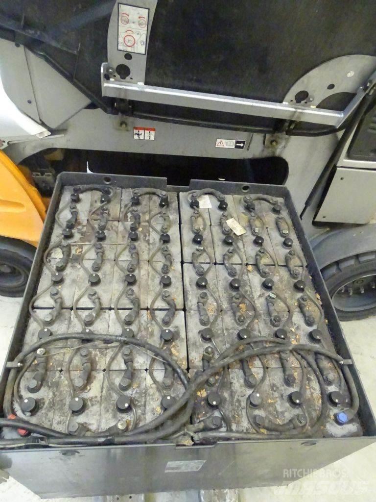 Still RX60-45/600 Električni viličarji