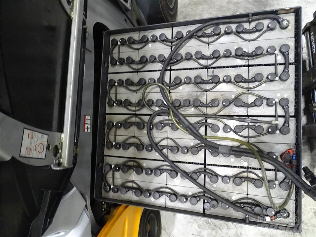 Still RX60-50/600 Električni viličarji