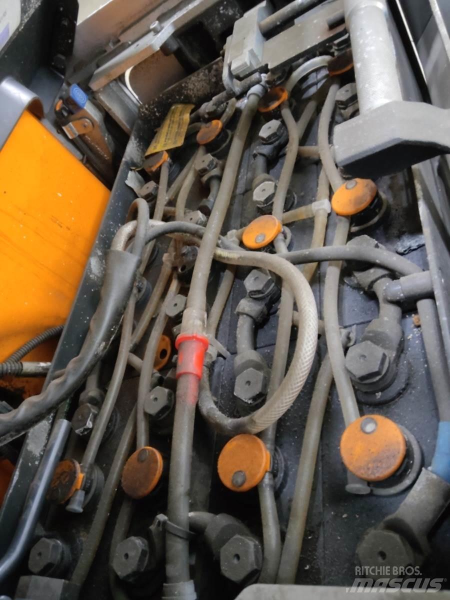 Still SXD20 Ročni električni viličar