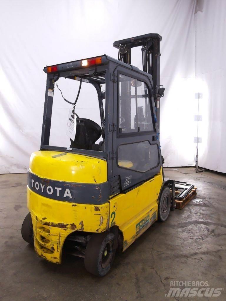 Toyota 7FBMF25 Električni viličarji