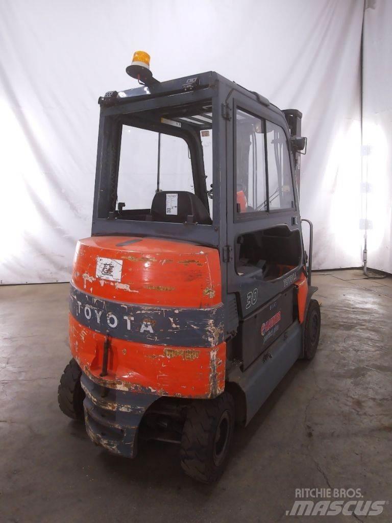 Toyota 7FBMF30 Električni viličarji