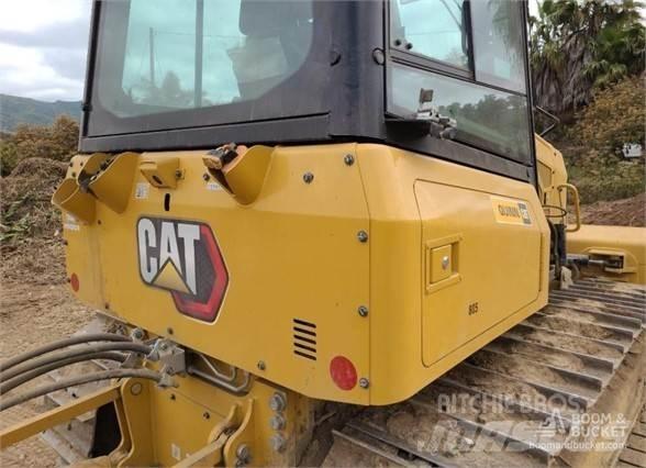CAT D3 Buldožerji goseničarji
