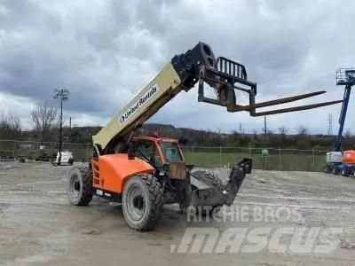 JLG 1055 Teleskopski viličarji