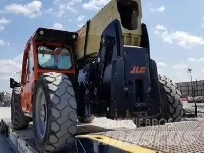 JLG 1055 Teleskopski viličarji