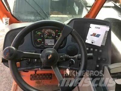 JLG 1255 Teleskopski viličarji
