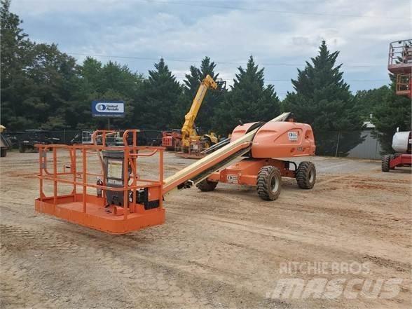 JLG 400S Teleskopske dvižne ploščadi