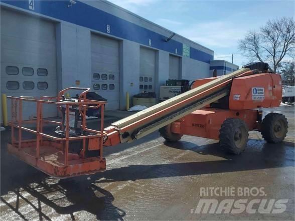 JLG 600S Teleskopske dvižne ploščadi