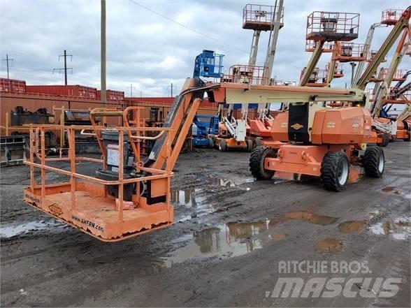 JLG 800AJ Zglobne dvižne ploščadi