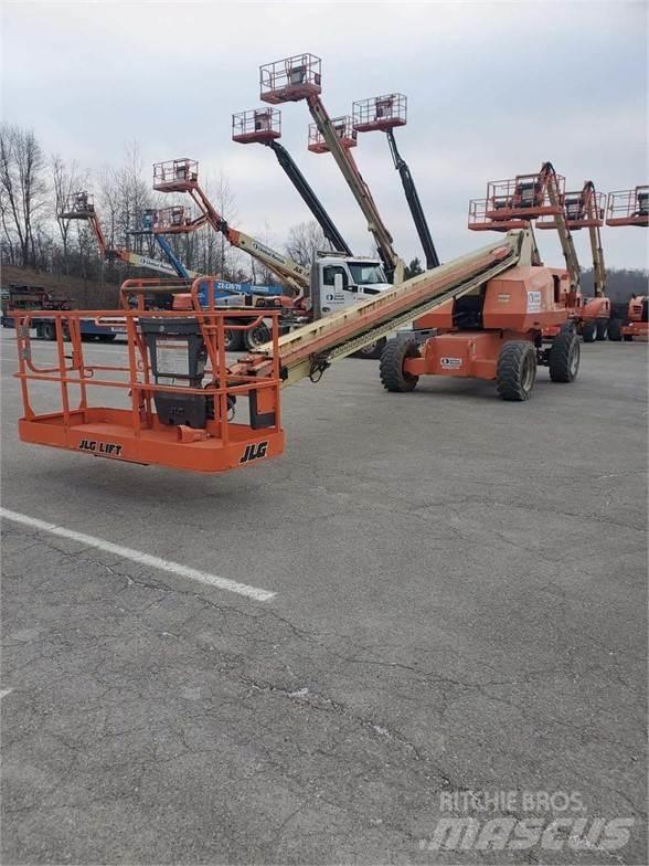JLG 800S Teleskopske dvižne ploščadi