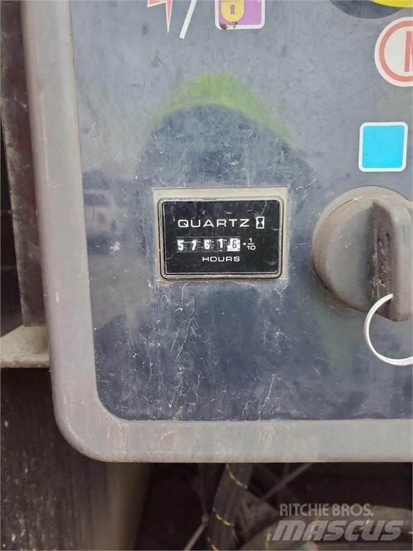 JLG 800S Teleskopske dvižne ploščadi