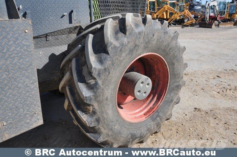 CLAAS Axion 870 Traktorji