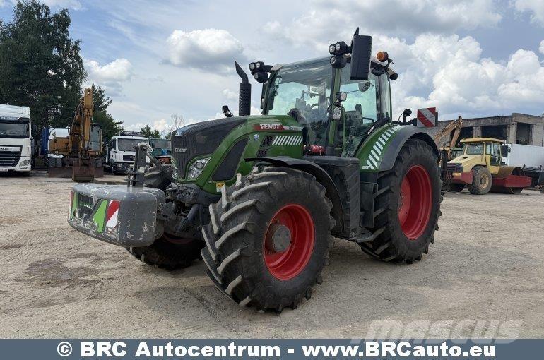 Fendt 724 Vario Traktorji