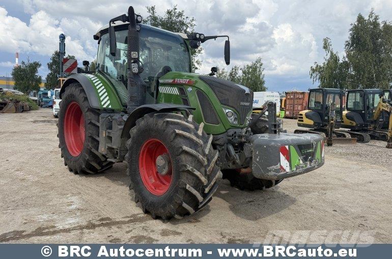 Fendt 724 Vario Traktorji