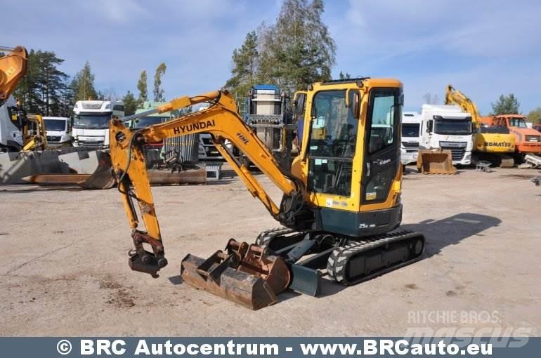 Hyundai R25Z-9AK Mini bagri <7t