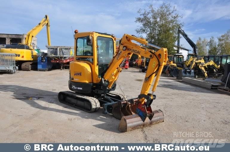 Hyundai R25Z-9AK Mini bagri <7t