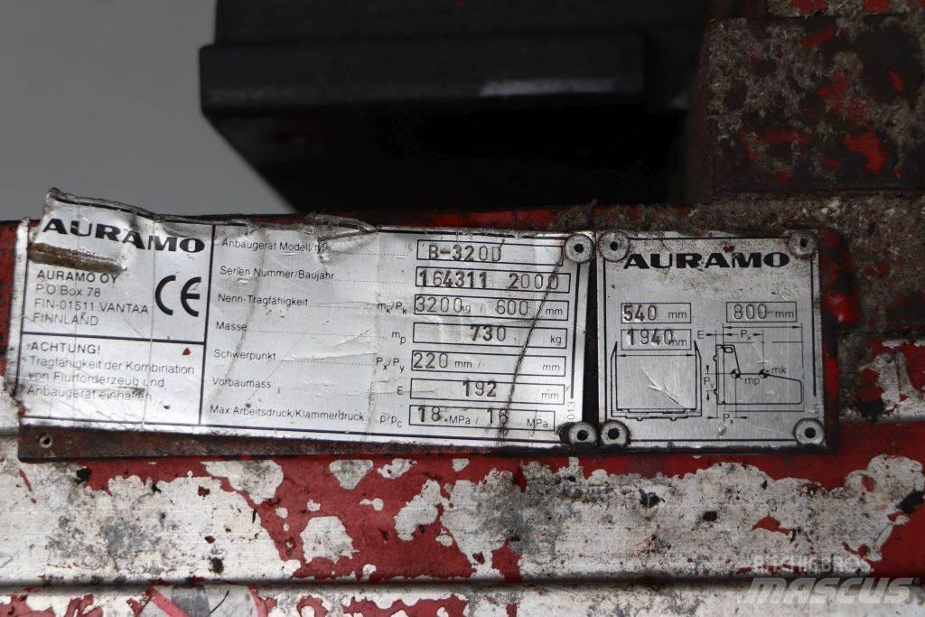 Auramo B-320D Prijemala za bale