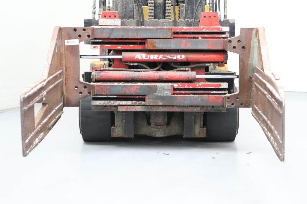 Auramo B-320PBE Prijemala za bale