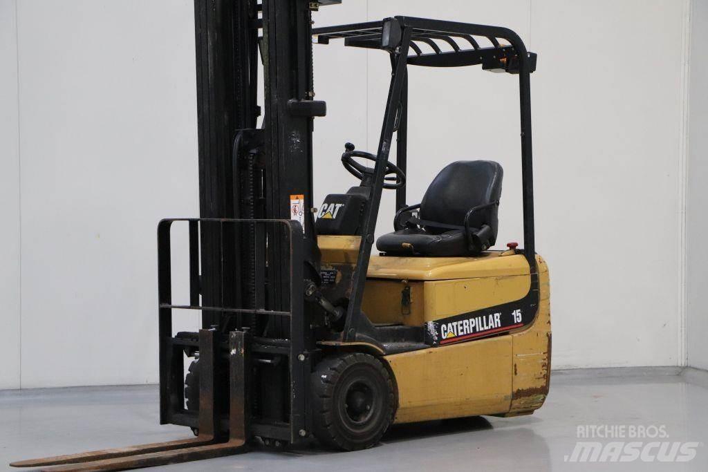 CAT EP15KRT Električni viličarji