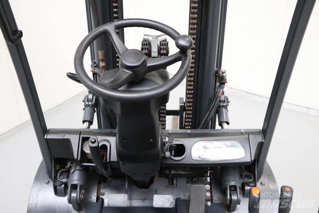 Doosan D35S Dizelski viličarji