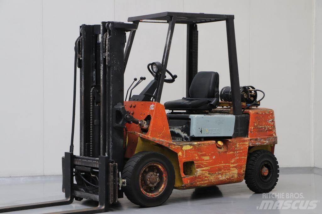 Hyster H2.50XL Plinski viličarji
