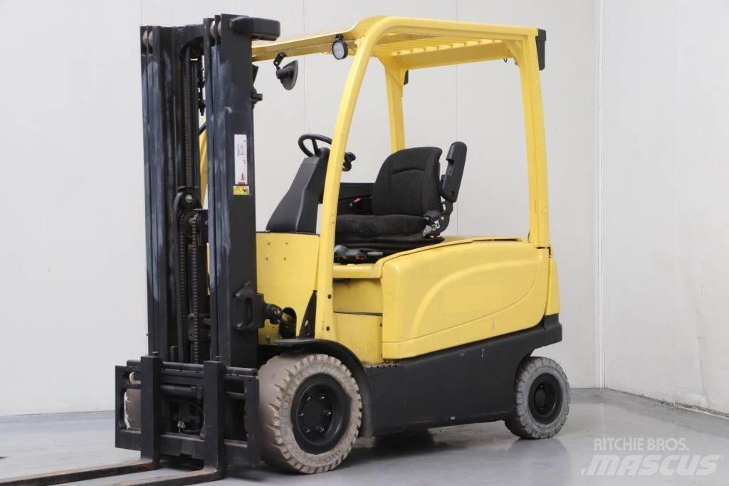 Hyster J2.2XN Električni viličarji