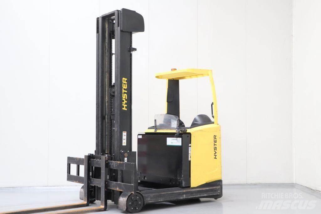 Hyster R2.5 Viličarji s pomičnim teleskopom