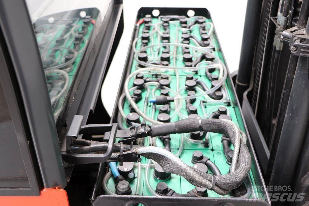 Linde R14G-01 Viličarji s pomičnim teleskopom
