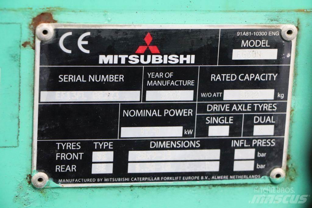 Mitsubishi FG30N Plinski viličarji
