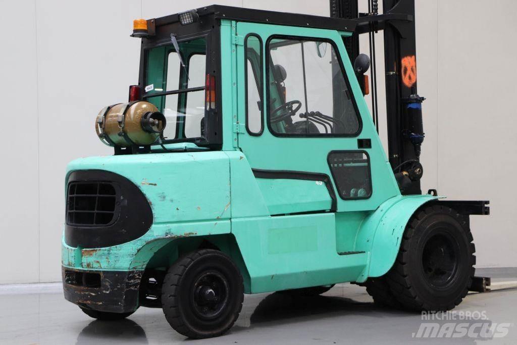 Mitsubishi FG45K Plinski viličarji
