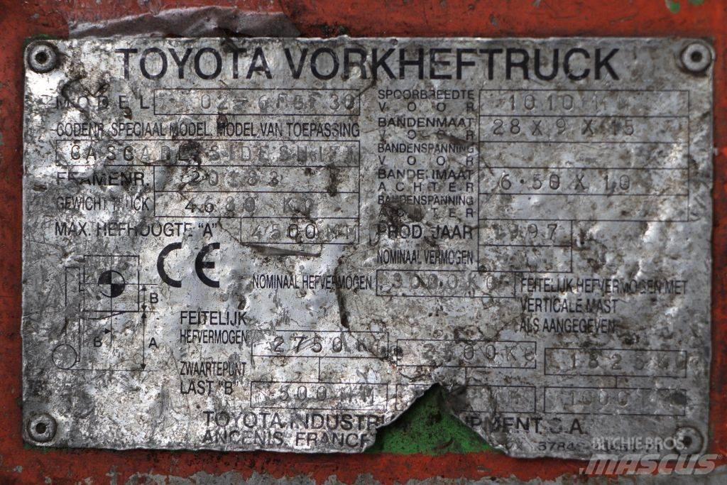 Toyota 02-6FGF30 Plinski viličarji