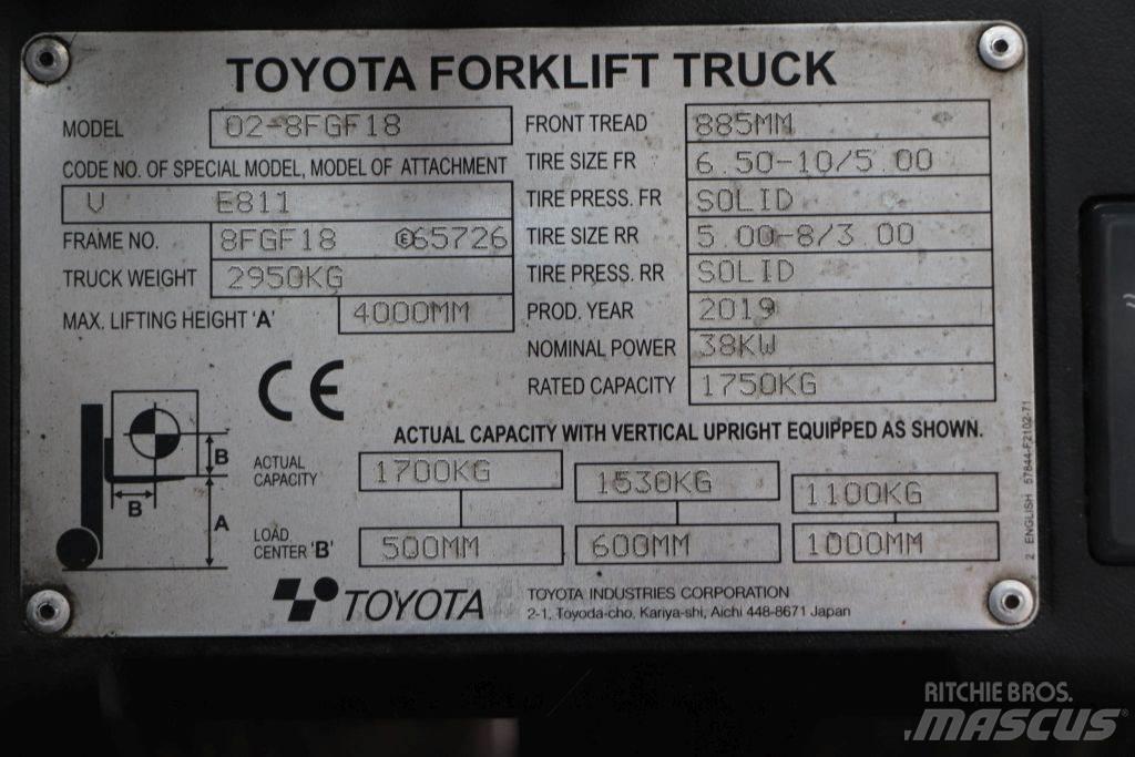 Toyota 02-8FGF18 Plinski viličarji