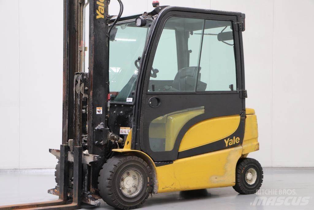 Yale ERP30VL Električni viličarji