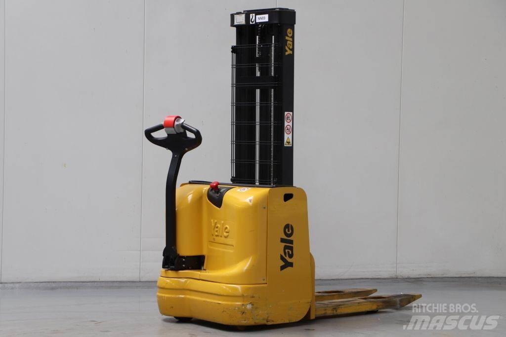 Yale MS10E Ročni električni viličar