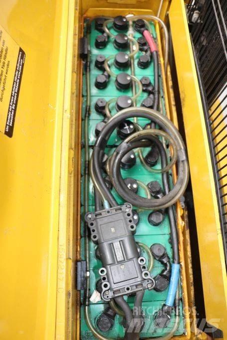 Yale MS12X Ročni električni viličar
