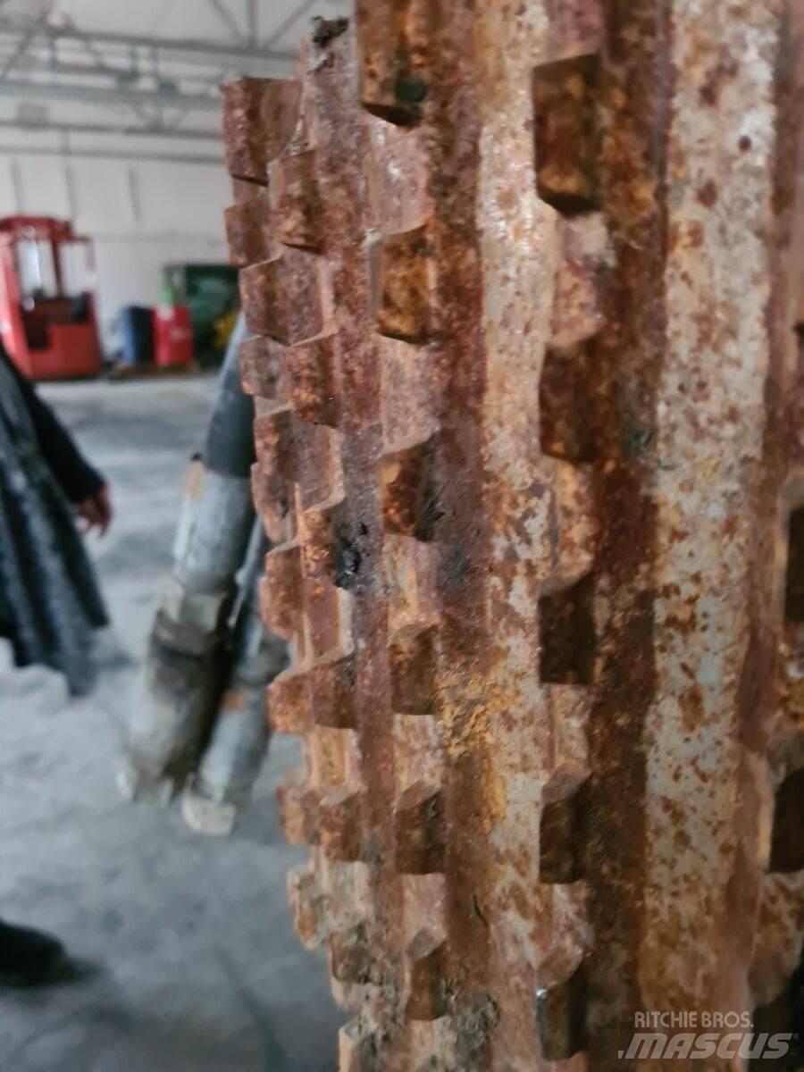 Moipu 300 Drugo