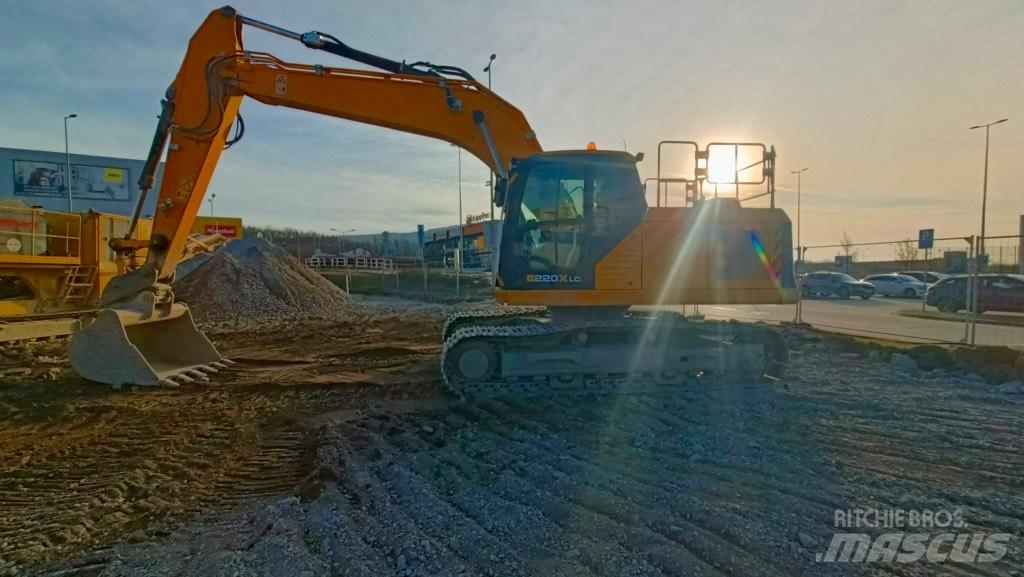 JCB 220 XL 4F Bagri goseničarji