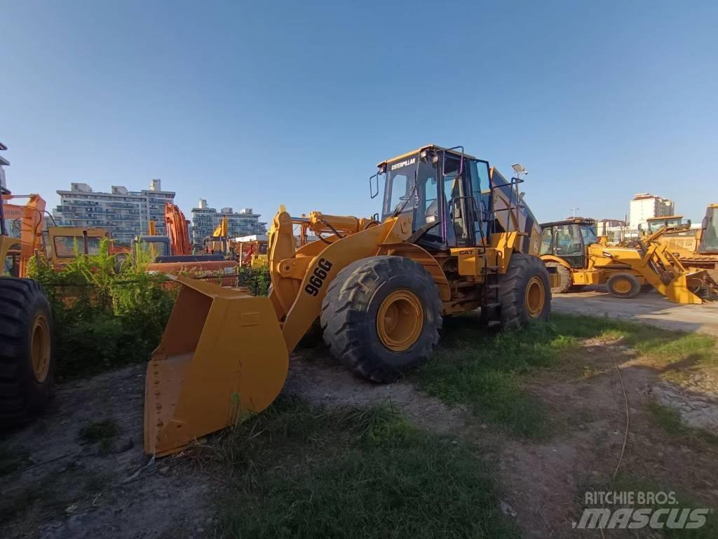 CAT 966 G Kolesni nakladalci
