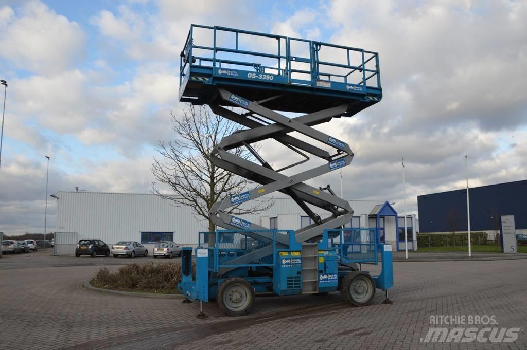 Genie GS3390 RT Škarjaste dvižne ploščadi