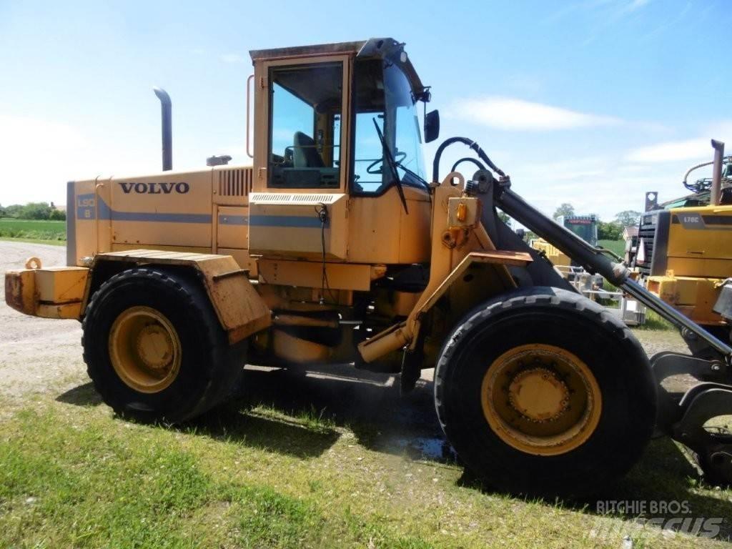 Volvo L90B Kolesni nakladalci