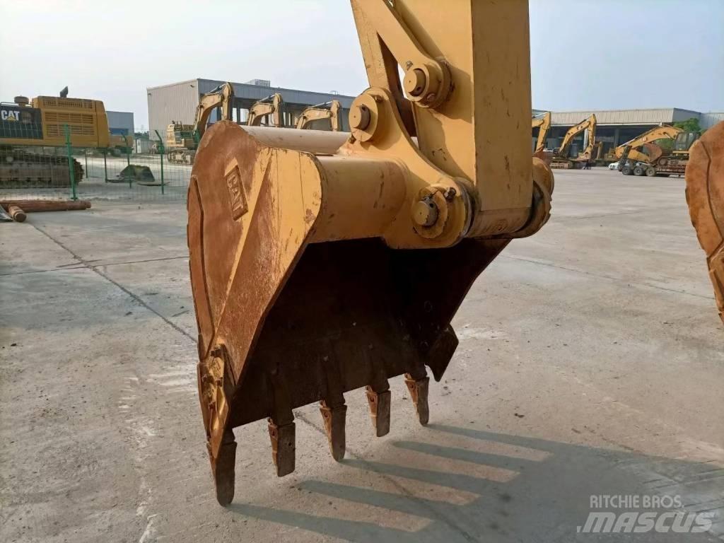 CAT 320GC Bagri goseničarji