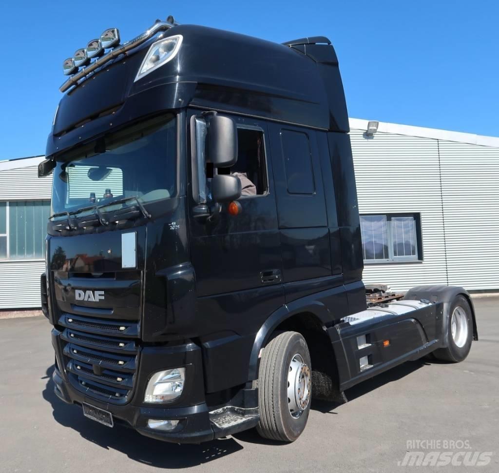 DAF 106 XF 460 FT Vlačilci