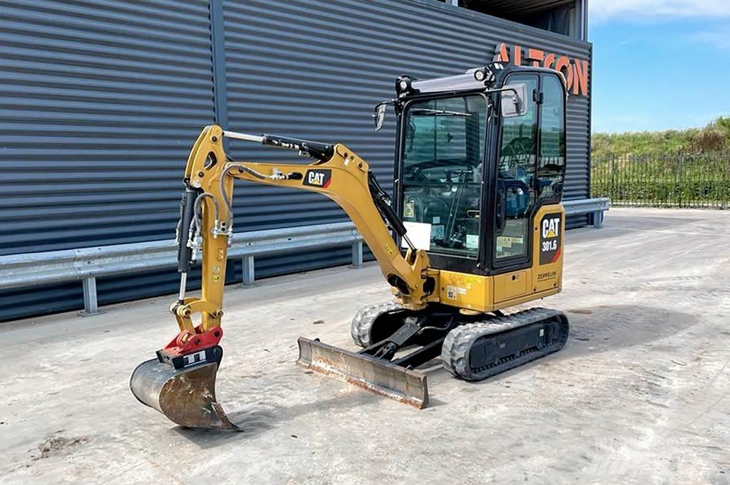 CAT 301.6-05 A Bagri goseničarji