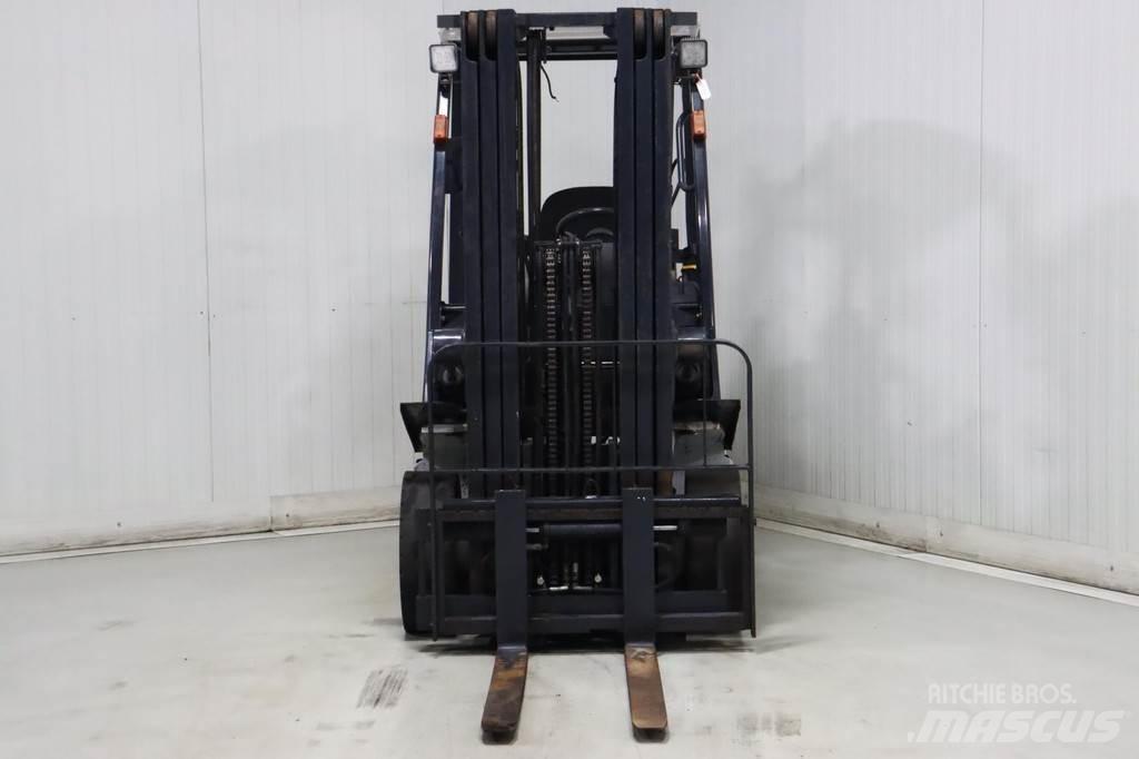 Nissan U1D2A20LQ Plinski viličarji