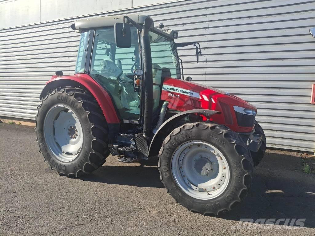 Massey Ferguson 5611 Traktorji