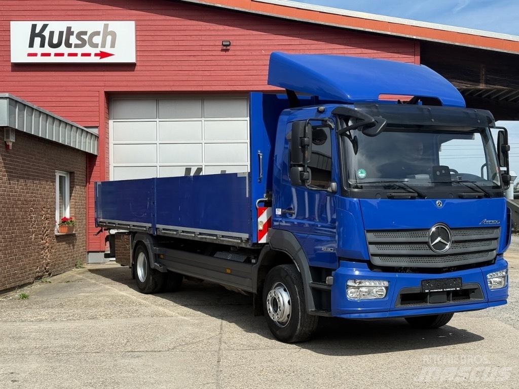 Mercedes-Benz 1630L Tovornjaki s kesonom/platojem