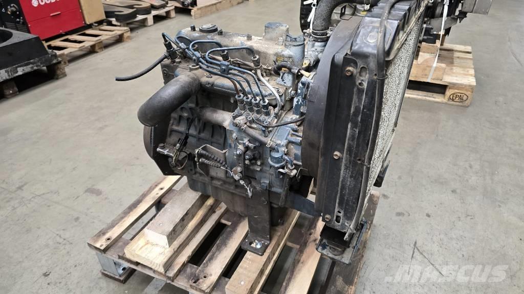 Kubota V1305-E Motorji