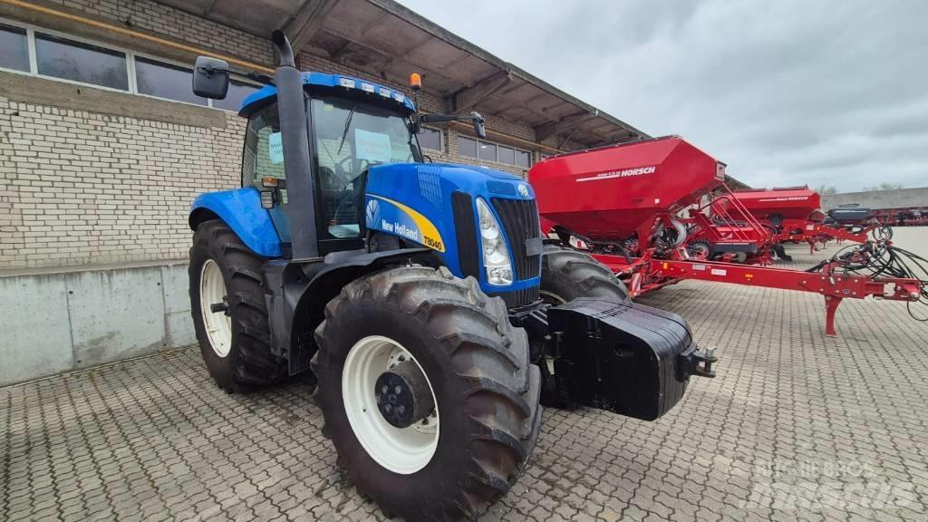 New Holland T 8040 Traktorji