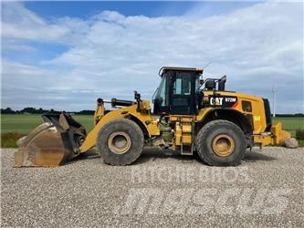 CAT 972 M Kolesni nakladalci